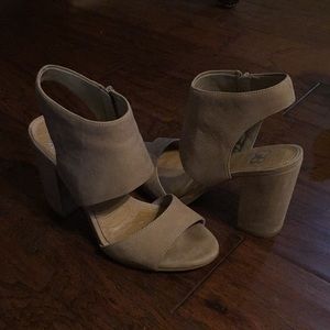 Gianni Bini Grey Block Heel